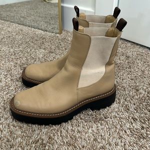 Same Edelman laguna Chelsea boot
